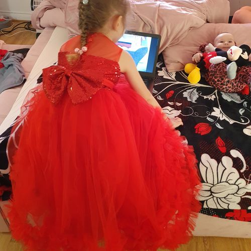 Customer photo review of Girl Summer Mesh Cake Sequins Party Birthday Princess Pageant Dress