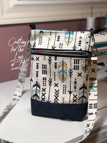 Customer photo review of Wanderlust Phone Bag Pattern
