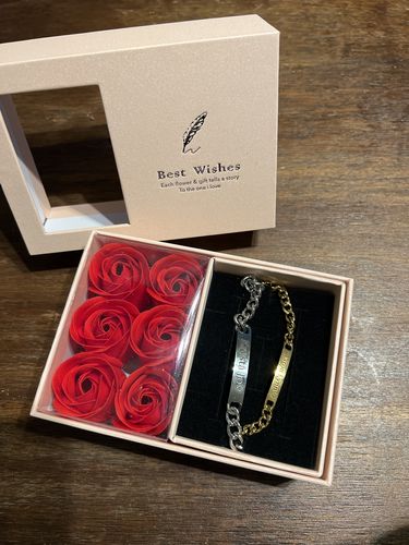 Customer photo review of Engraved Bracelet Set - W/ Eternal Rose Box