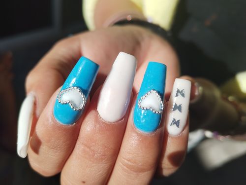 Customer photo review of Balín Plata Fantasy Nails