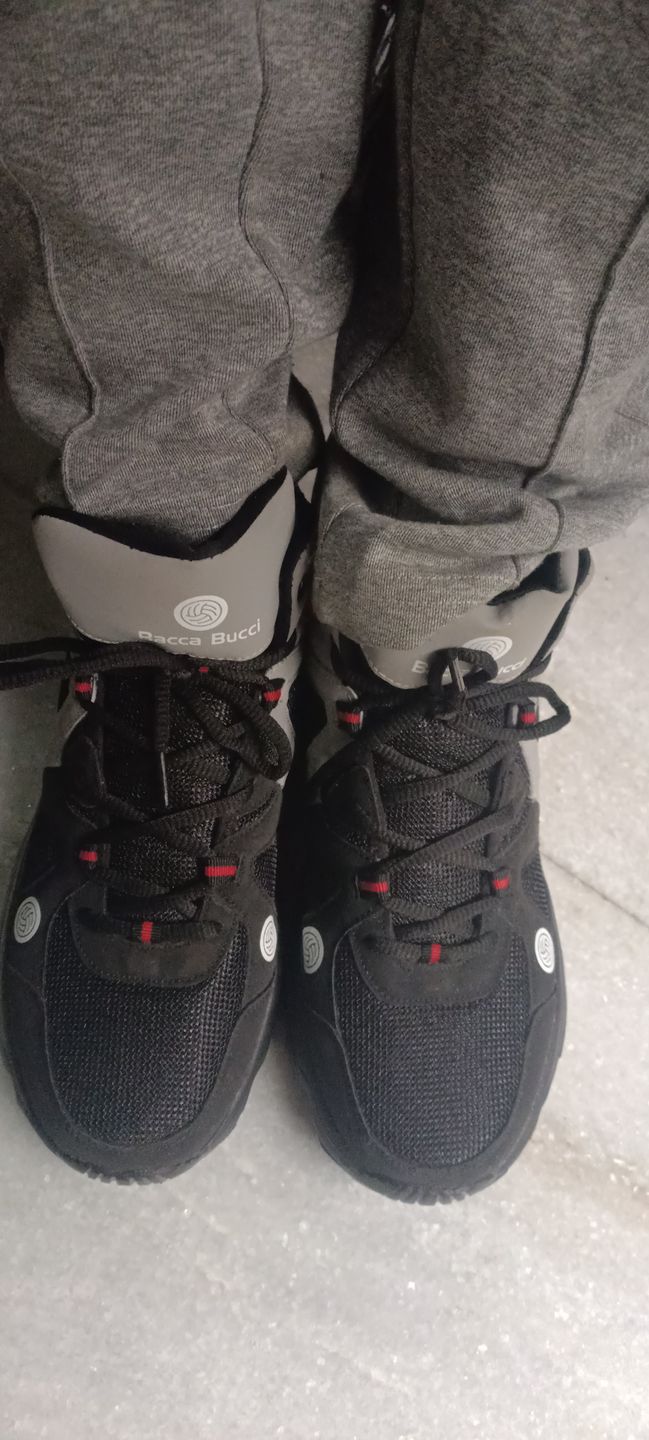 Customer photo review of Bacca Bucci Caper