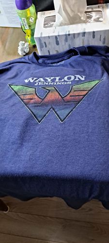 Customer photo review of Waylon Jennings Fan Club Subscription Tee Shirt Box