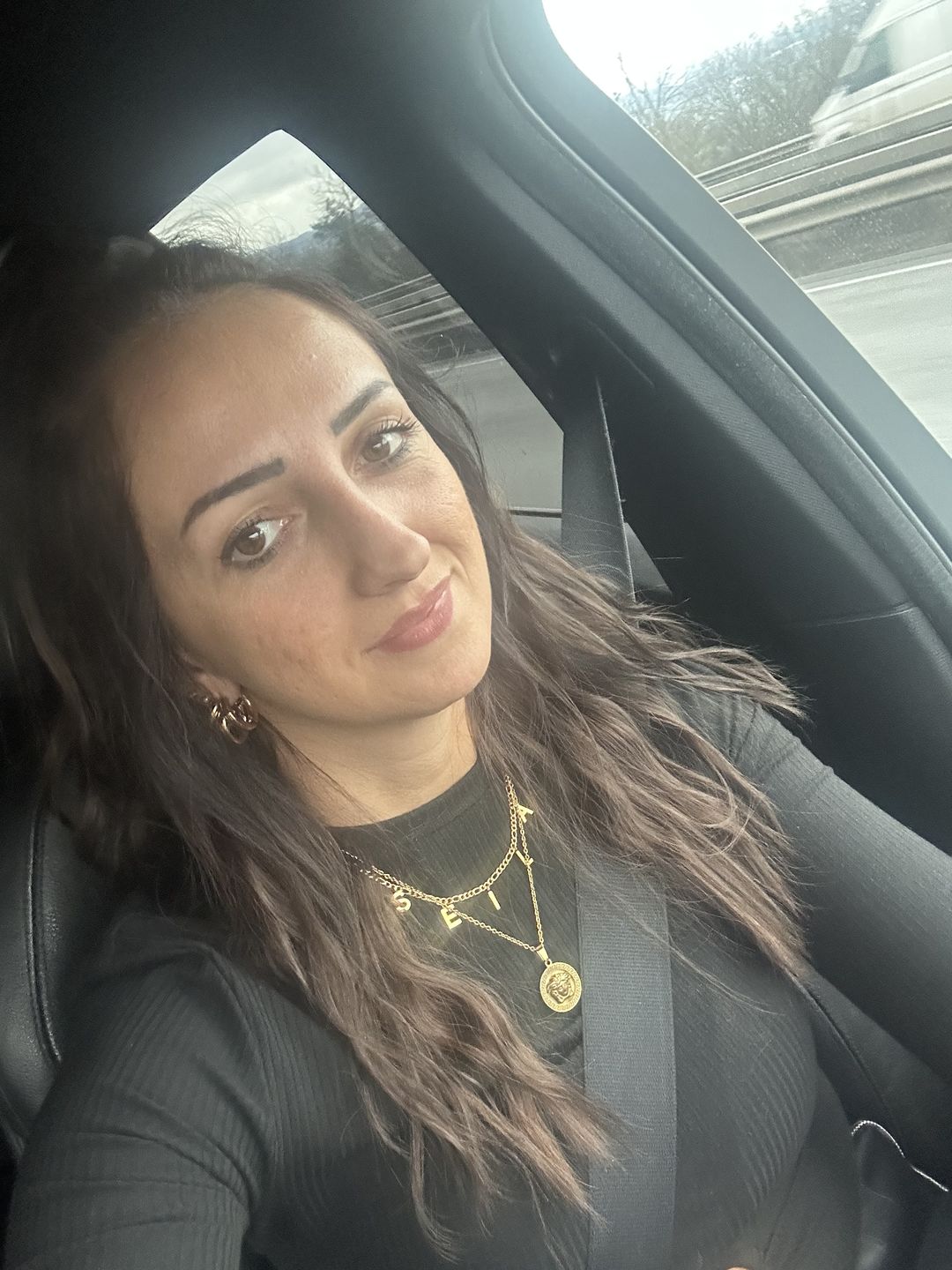Customer photo review of Triple Ohrstecker | 18K vergoldet