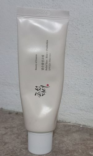 Customer photo review of Relief Sun : Rice + Probiotics (SPF50+ PA++++) 50ml