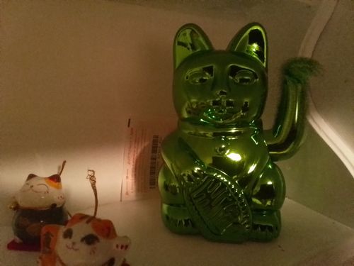 Customer photo review of Xmas Manekineko SHINY GREEN