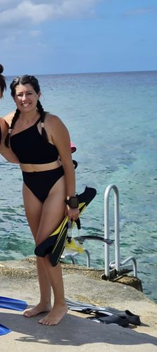 Customer photo review of Milu Womens Crop Top