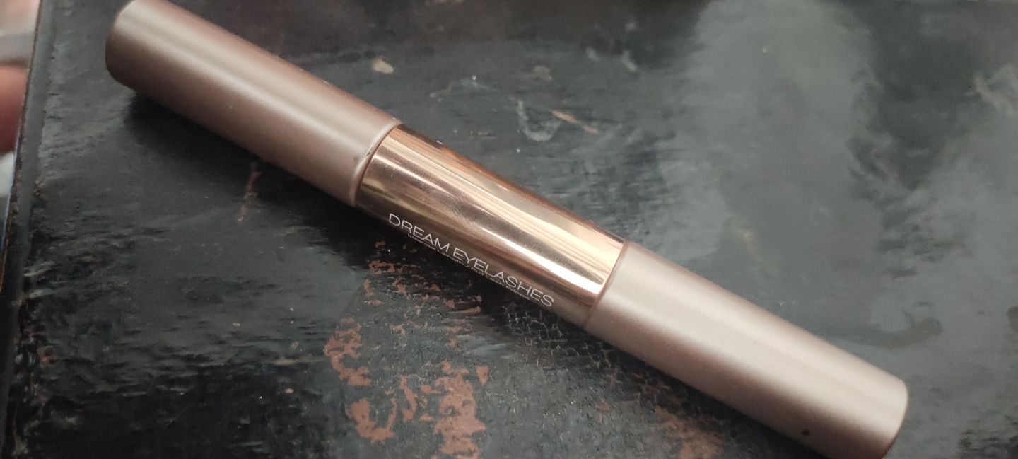 Customer photo review of O.TWO.O 2 IN 1 MIRACLE MASCARA