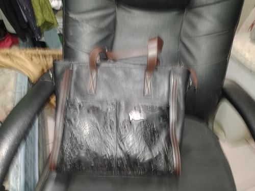 Customer photo review of Women Elegant Vintage Leather Handbag