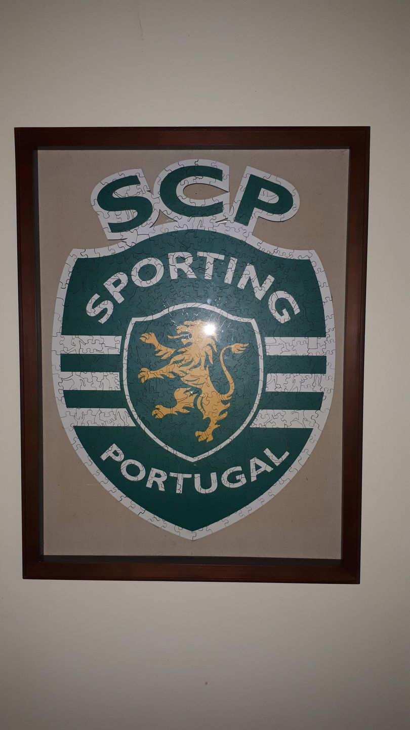 Customer photo review of Sporting CP® Logo - Official Wooden Puzzle