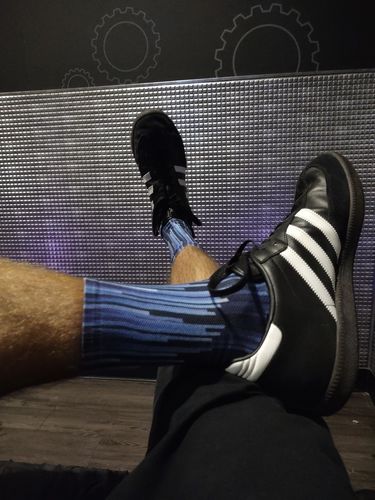 Customer photo review of F360 Fashion Far Horizon Runner Socks