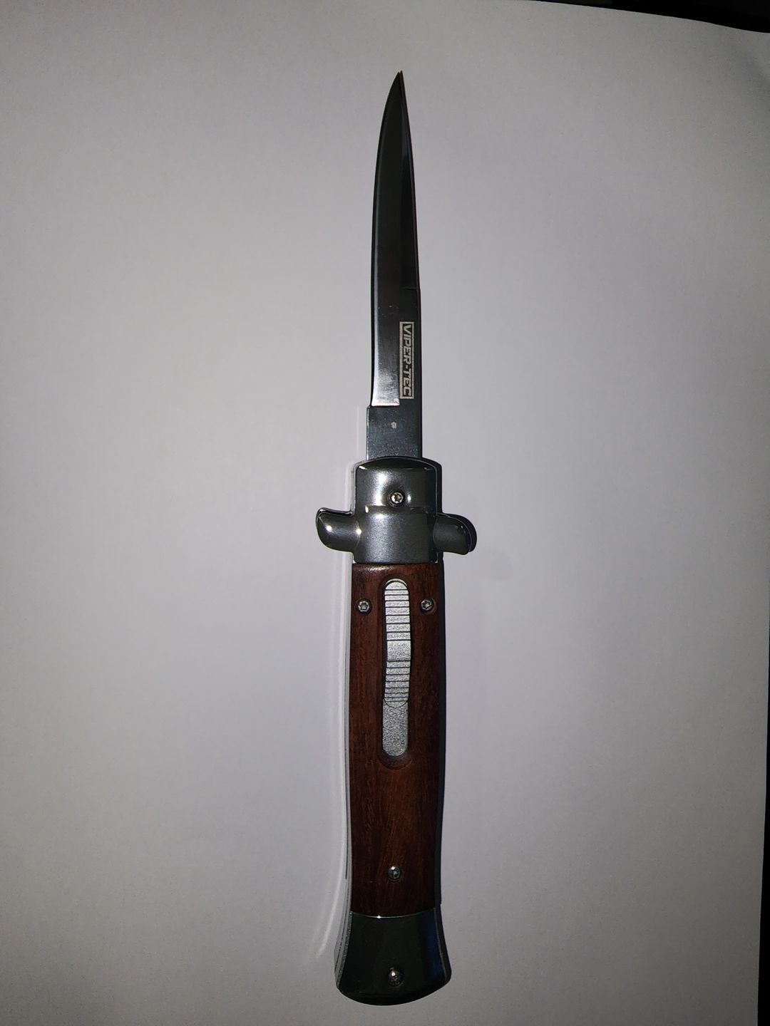 Customer photo review of VT Don Italian Stiletto OTF (Wood)
