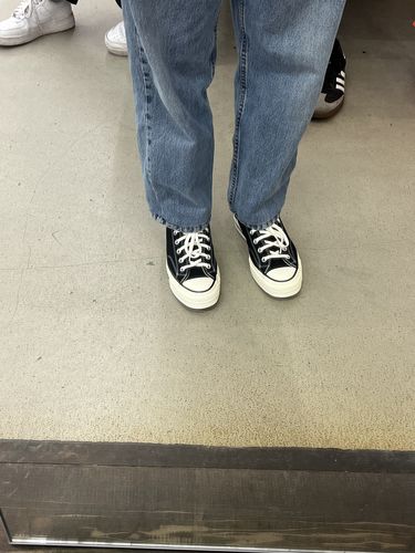 Customer photo review of Vintage Levi's 505 Orange Tab Regular Straight Fit Denim Jeans Size 31 x 30