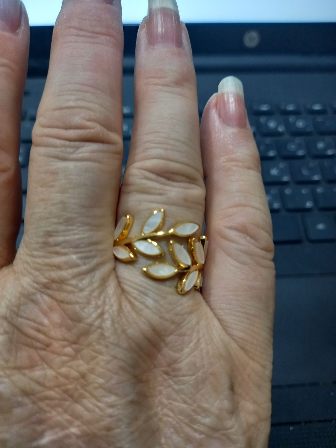 Customer photo review of Gold Leaf Ring