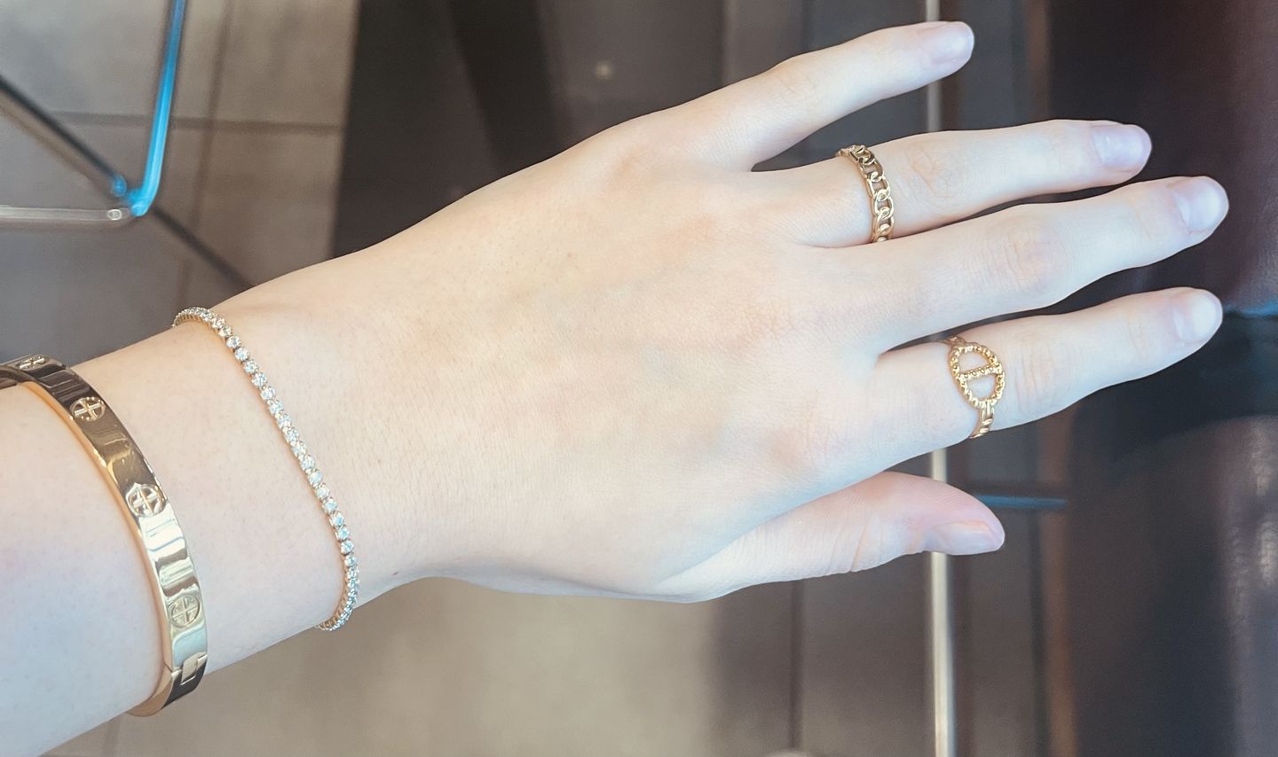 Customer photo review of Azura Ring | 18K vergoldet