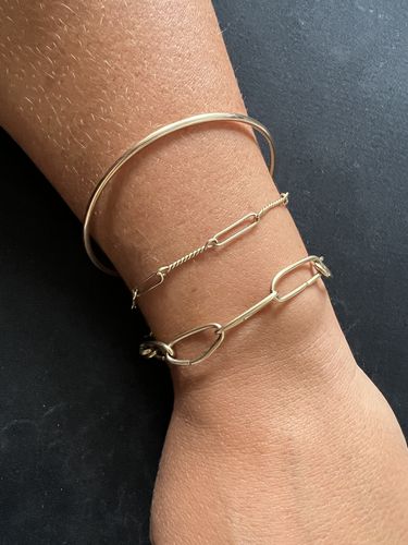 Customer photo review of The Smooth Bangle