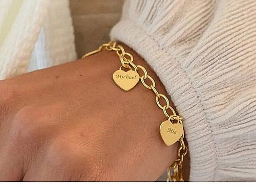 Customer photo review of Link Bracelet with rose box