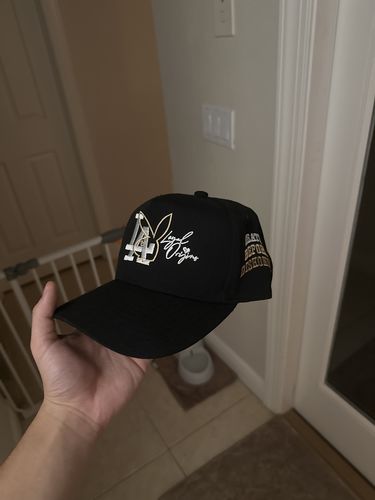 Customer photo review of LA 'Cream' Bunny Premium Strapback in Black