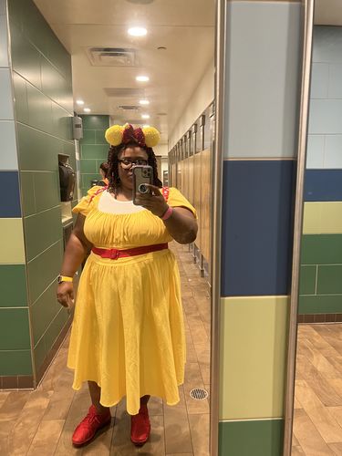 Customer photo review of Lakeland Dress in Yellow - Vixen by Micheline Pitt