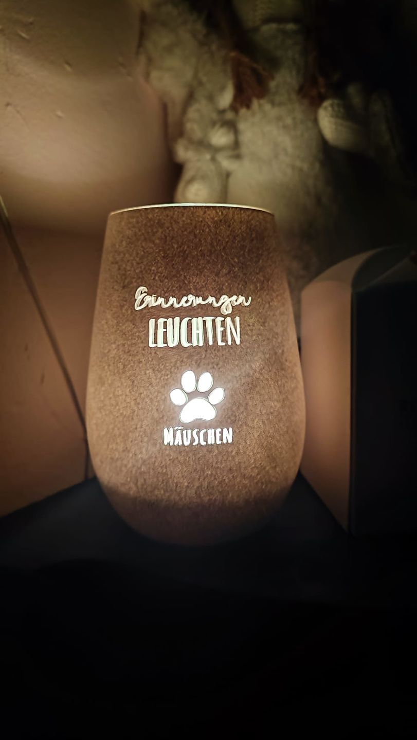 Customer photo review of Erinnerungen leuchten - Individuelles Trauerlicht