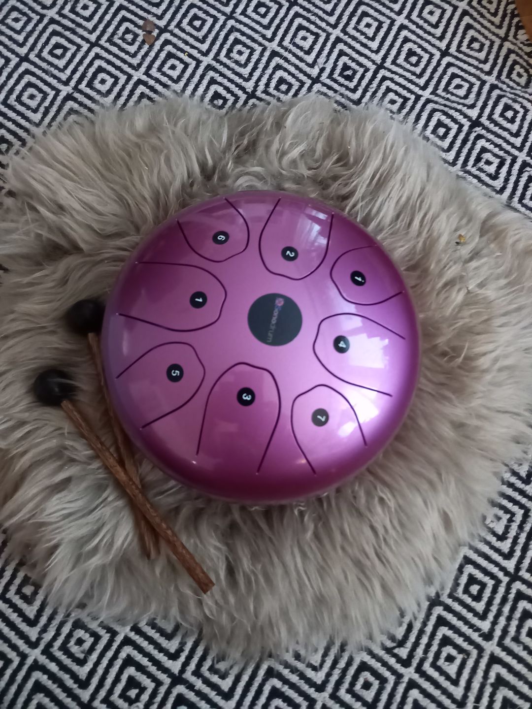 Customer photo review of Sonodrum Zungentrommel - "Standard" - Handgefertigt - (14cm / 20cm) - 8 Zungen - C-Dur
