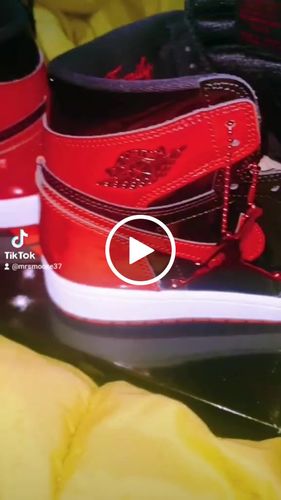 Customer video review of Nike Air Jordan 1 Retro High OG 'Patent Bred'