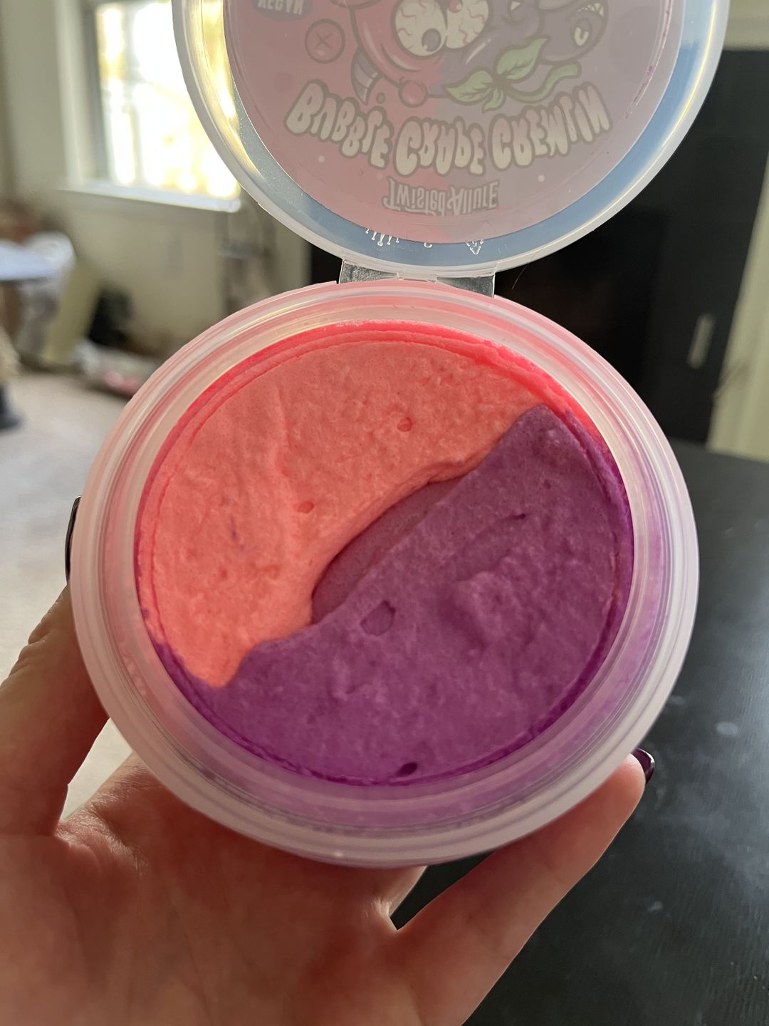 Customer photo review of Bubble Grape Gremlin Split Scrub (Bubble Gum & Grape)