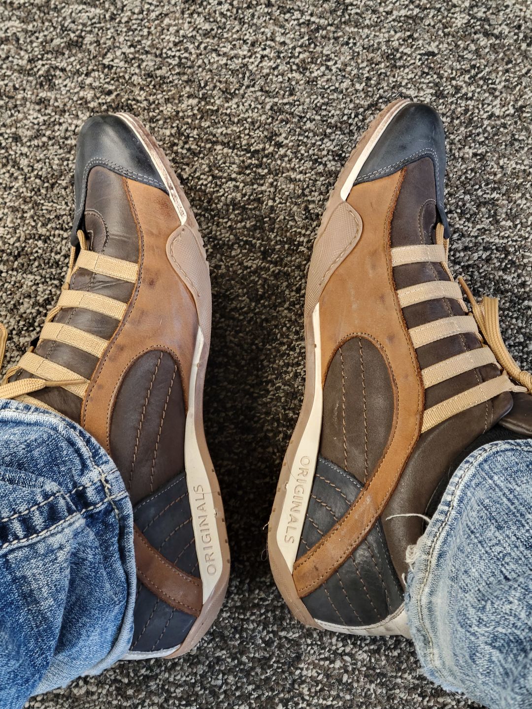 Customer photo review of Men's GrandPrix Sneaker in Designo Marron (Medium and Dark Brown)