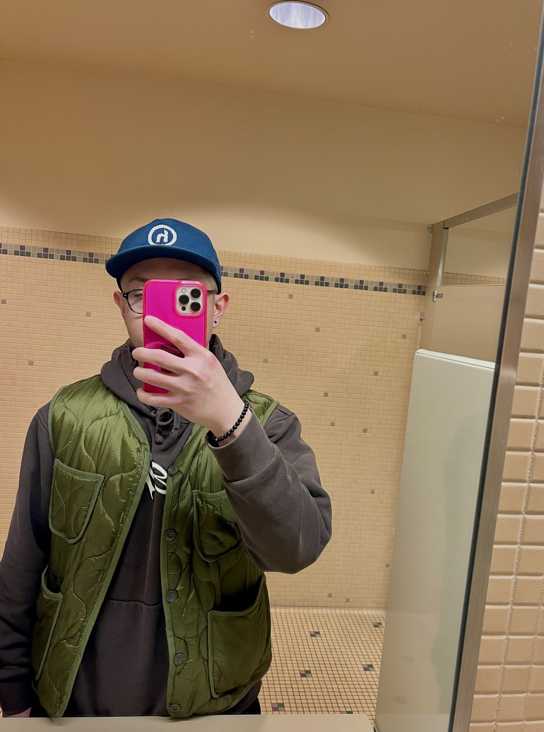 Customer photo review of Military Style Quilted Padded Ripstop Nylon Vest - Olive
