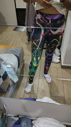 Customer photo review of Leggins Deportivos Mujer Estampado Pintura Multicolor - TFIT PRO 887