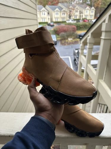 Customer photo review of Vintage Shock Absorption Blade Shoes