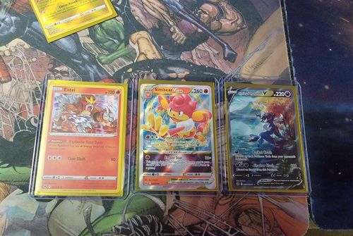 Customer photo review of Pokémon Crown Zenith Elite Trainer Box (Presale)