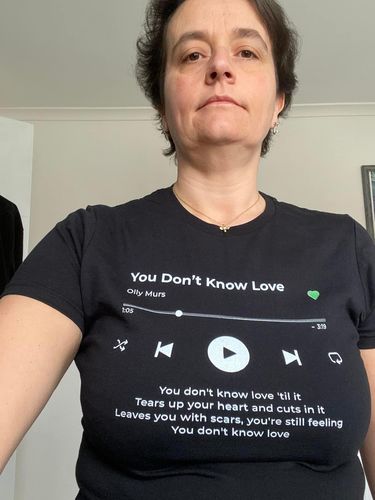 Customer photo review of Your Favorite Song T-Shirt Music Player