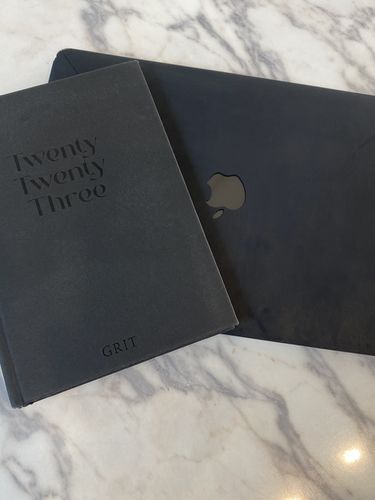 Customer photo review of 2025 Weekly Diary