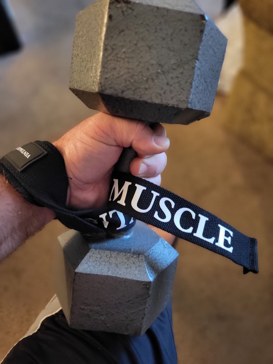 Customer photo review of Vintage Muscle Lifting Straps
