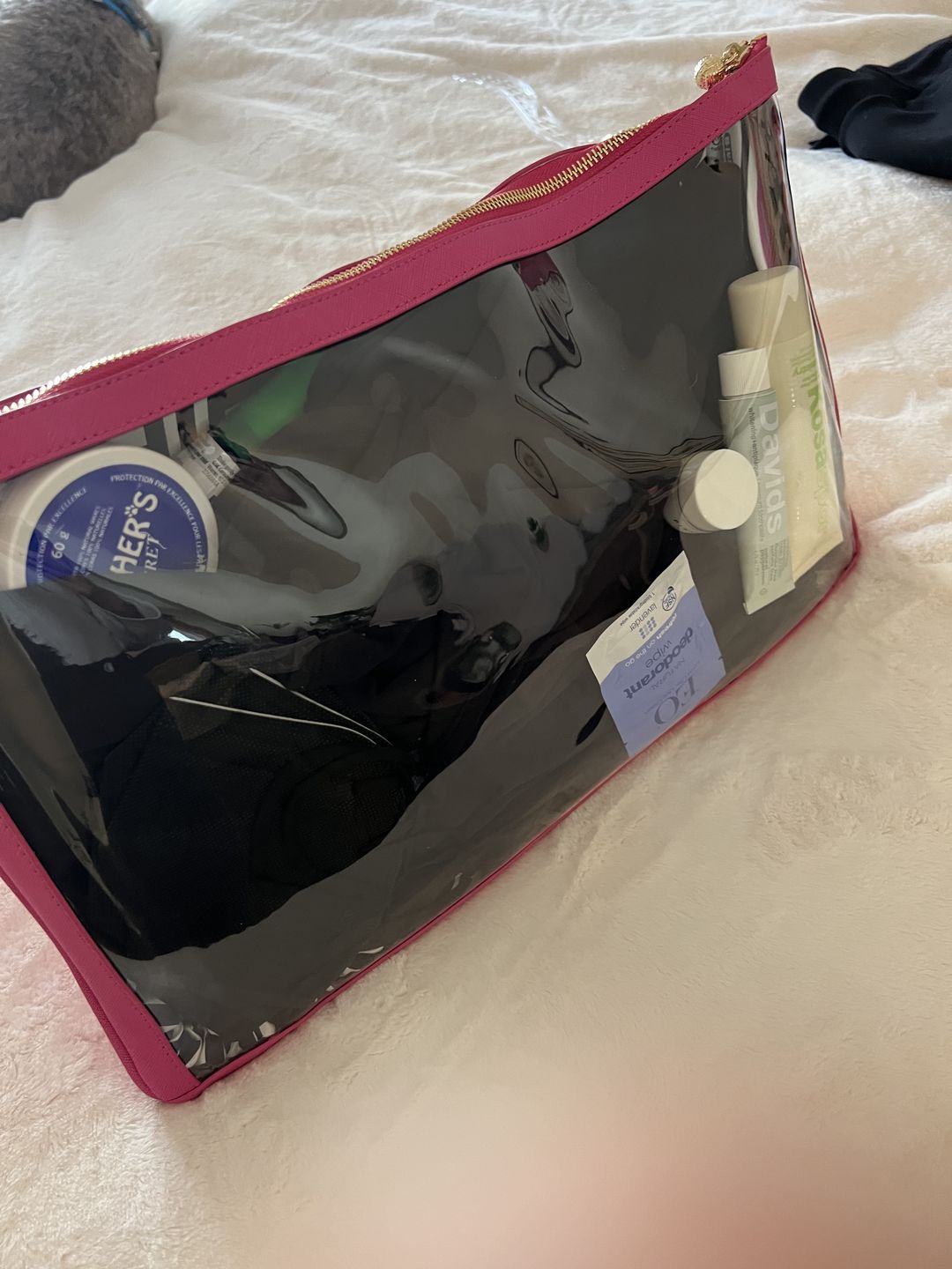 Customer photo review of {O}verly {O}rganized Bag Club