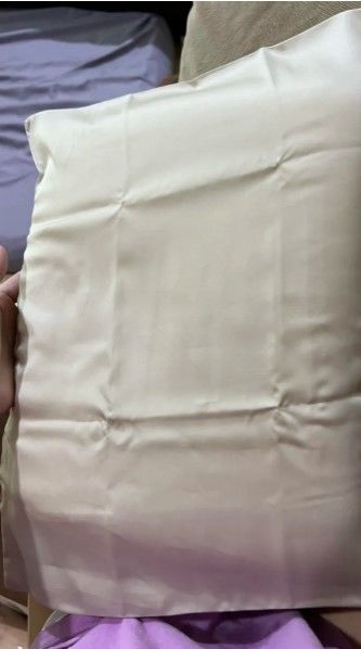 Customer photo review of Getha Baby Dimple Shoulder Latex Pillow Case - Tencel Nano Silver Fabric