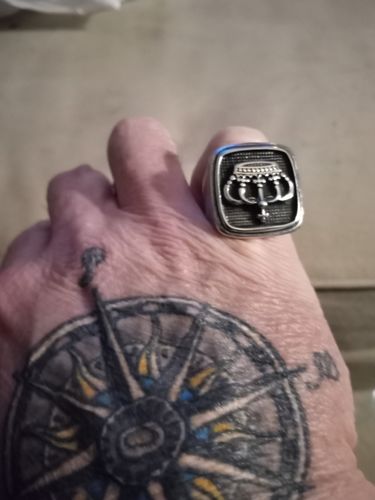 Customer photo review of Royal Signet Crown Ring