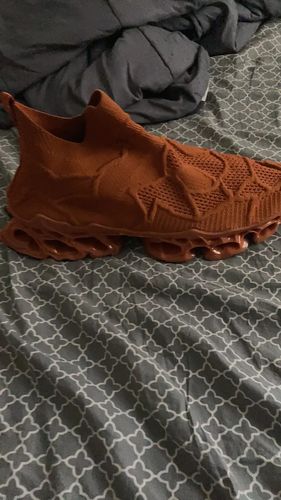 Customer photo review of Breathable Shock Absorbing Blade Shoes