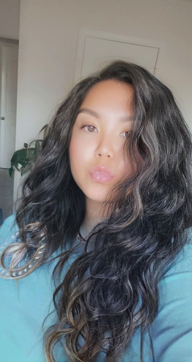 Customer photo review of Dawn - Body Wavy - Virgin Cambodian Hair - InvisiRoot Thin-Part Wig™️