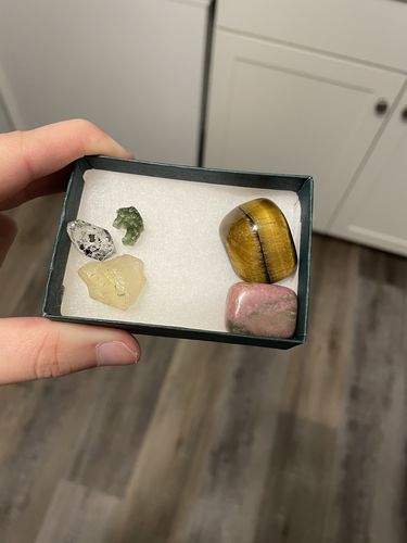 Customer photo review of Moldavite, Libyan Desert Glass, Herkimer Diamond Trio 🛸✨💎