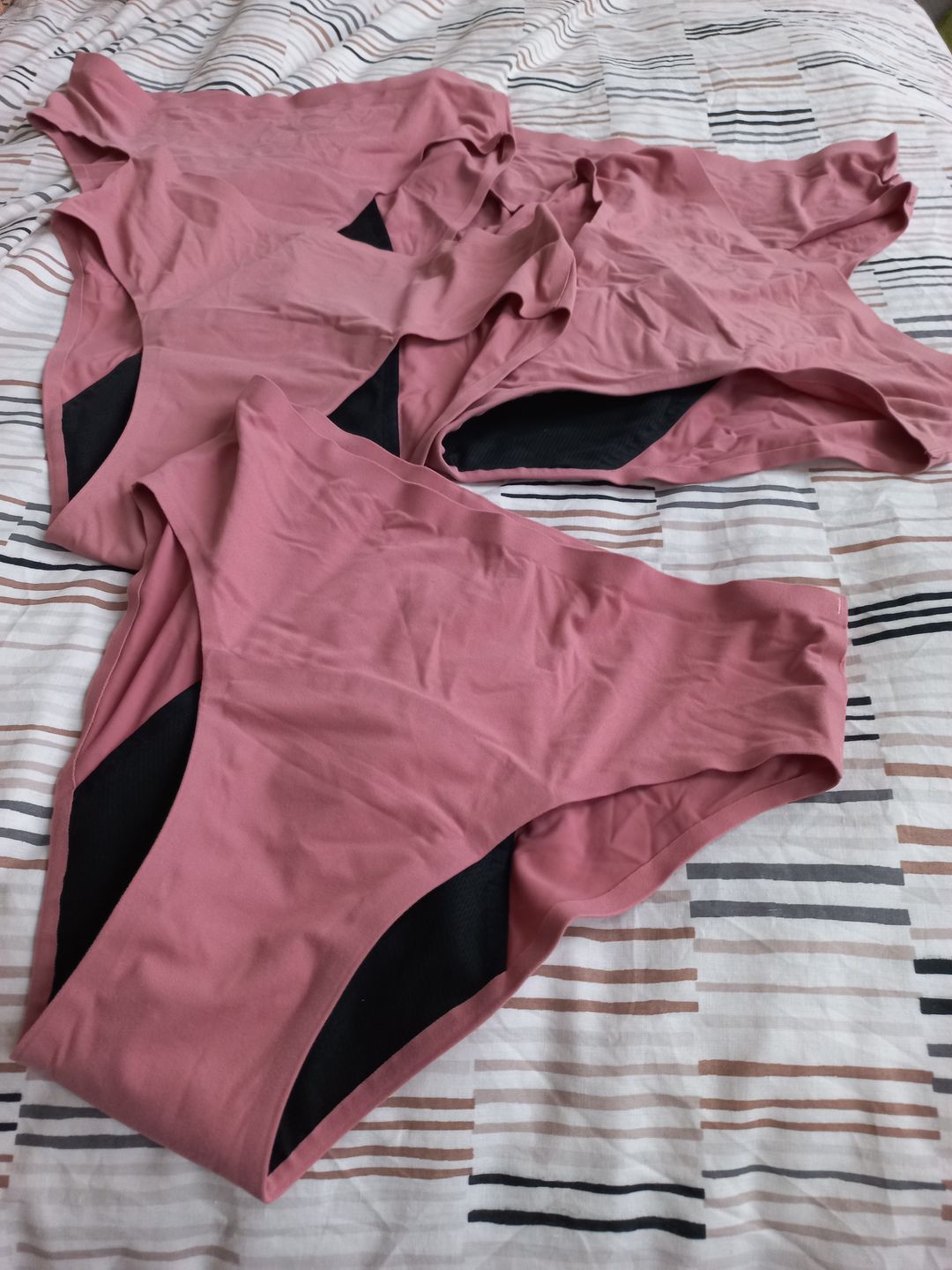 Customer photo review of Culotte Menstruelle Niagara pour Flux Très Abondant - Nouveau Modèle - Non éligible à l'offre 1ère culotte offerte