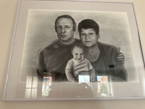 Customer photo review of Auftragsmalerei - Portrait zeichnen lassen - Portraitzeichnungen bestellen