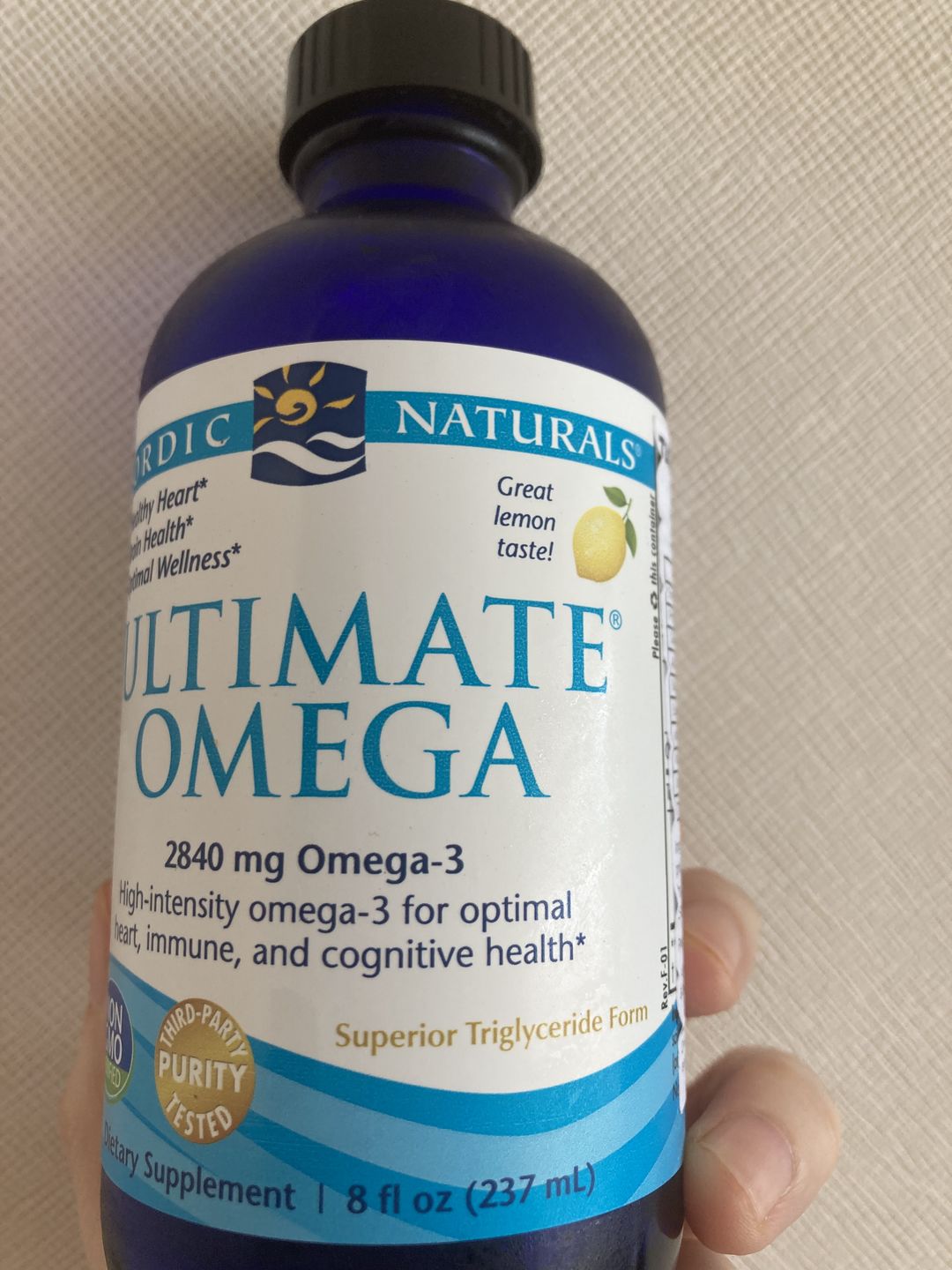 Customer photo review of Ultimate Omega-3 2.840 mg-237 ml