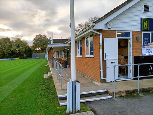 John review of House Flag - Heavy Duty image 1 out of 1