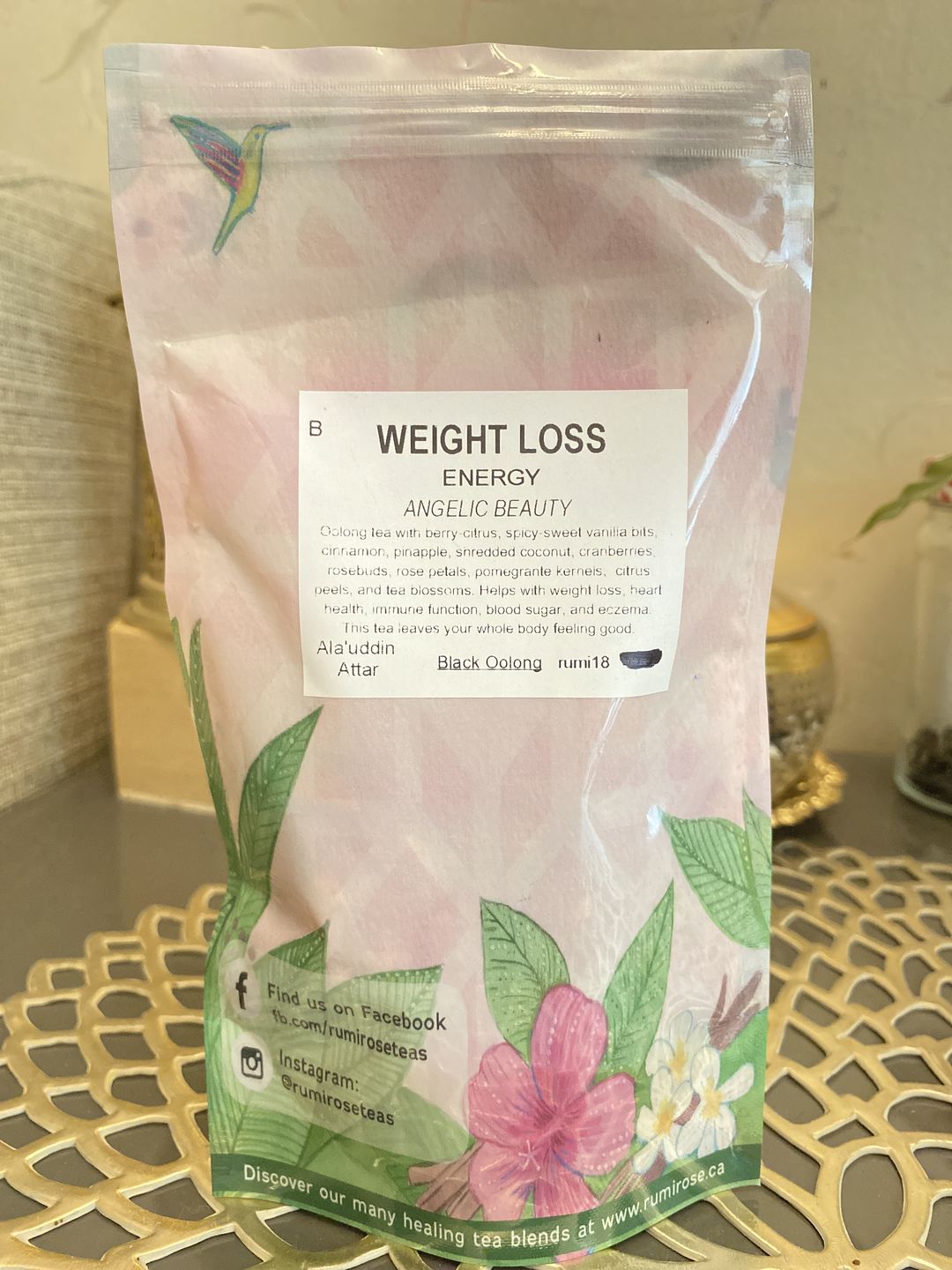 Customer photo review of Black Oolong Tea With Berry Citrus