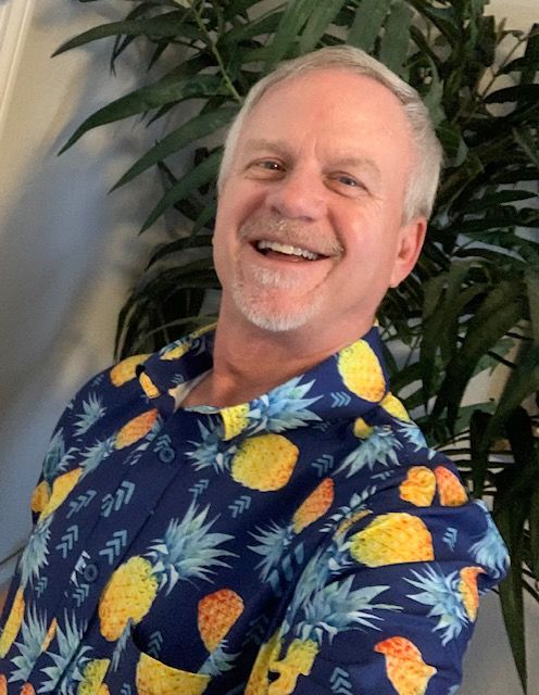 Customer photo review of (PRE-ORDER) 21 Pineapples Signature Button Up Shirt