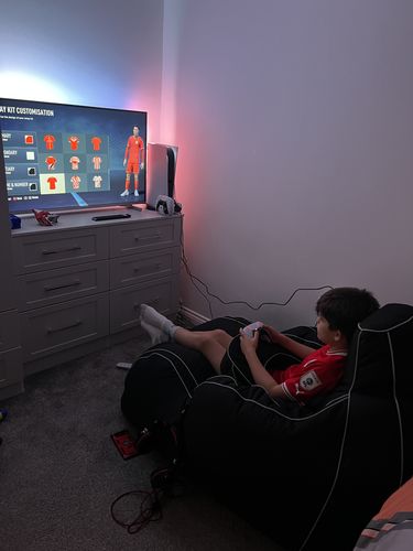 Customer photo review of Gaming Lounger - Purifying Code