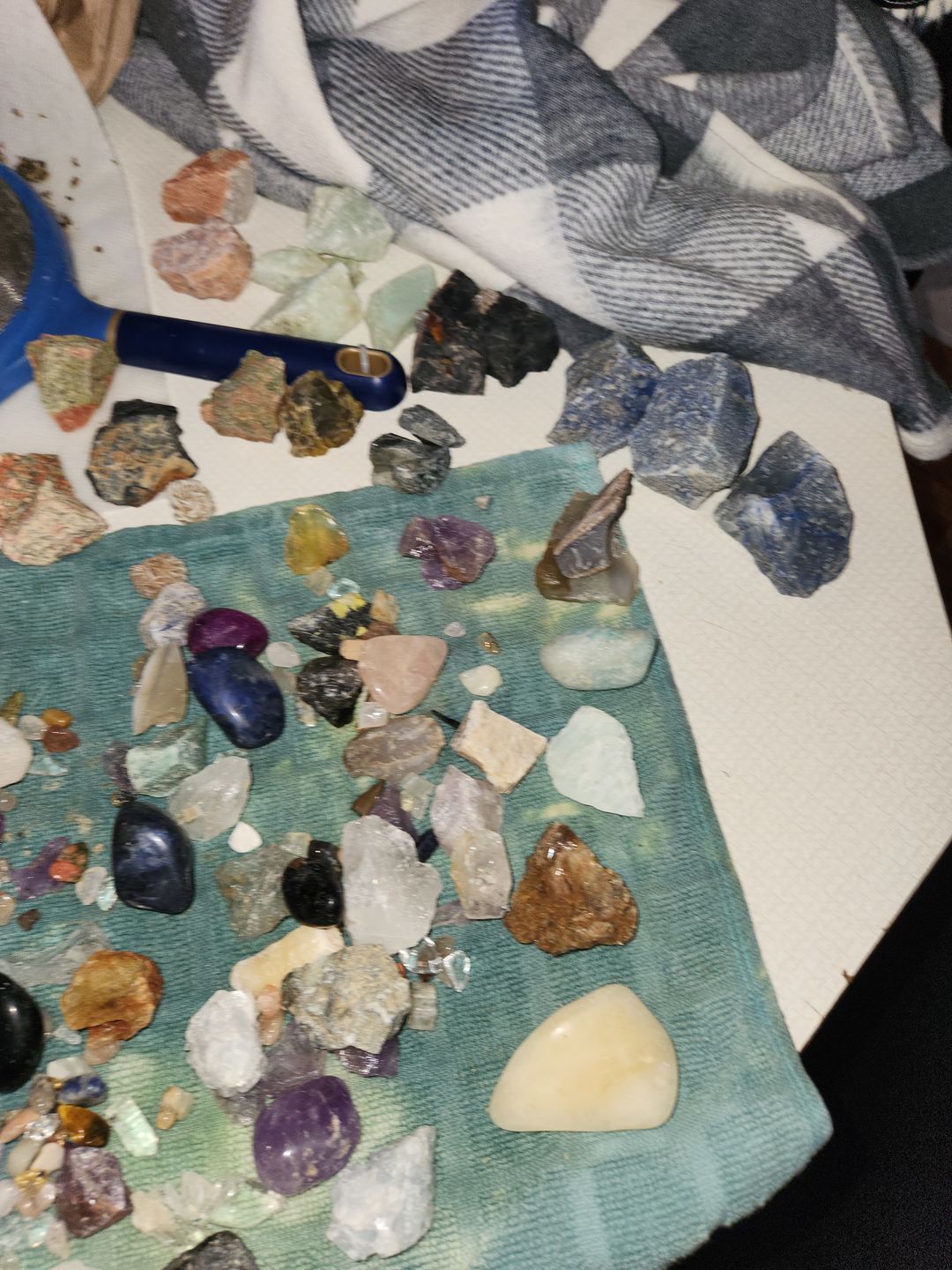 Customer photo review of Scoop of Tumbled Stones