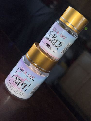 Customer photo review of Sweet Kitty Restore Pops