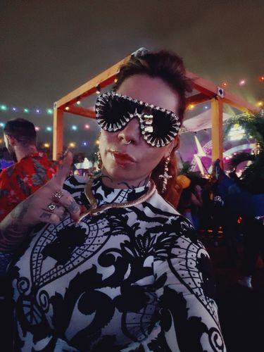 Customer photo review of Ferve Sunglasses